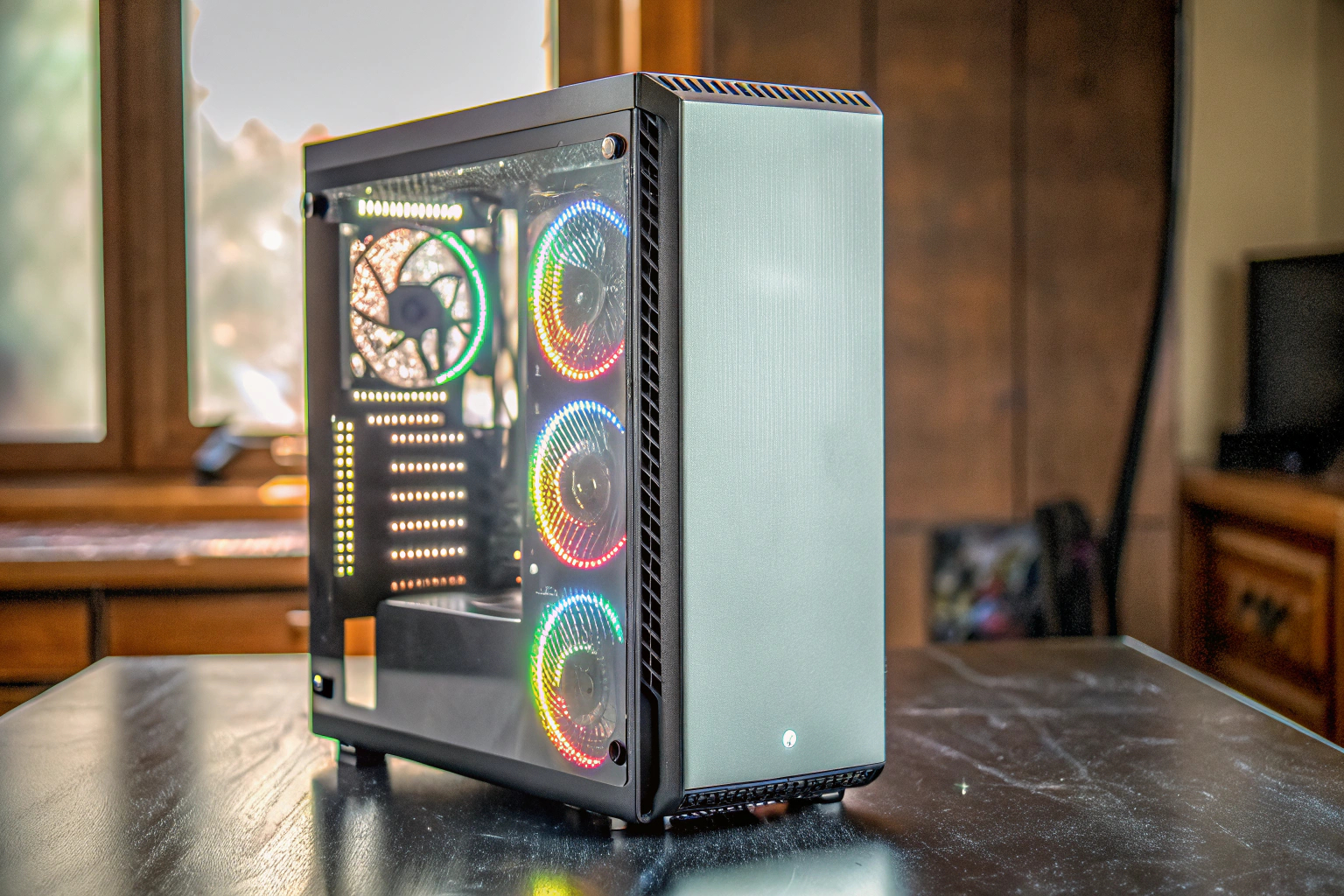 Gaming-PC mit RGB-Beleuchtung